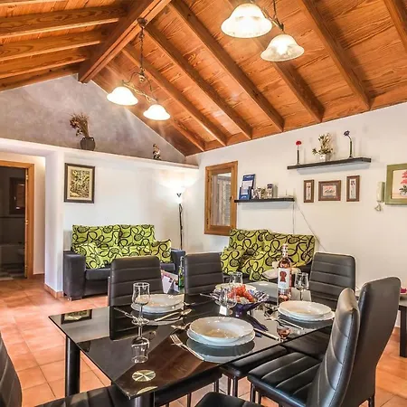 Mercedes Fuerteventura Villa Corralejo